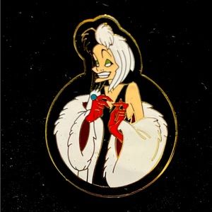 Cruela - Vintage Disney Trading Pin